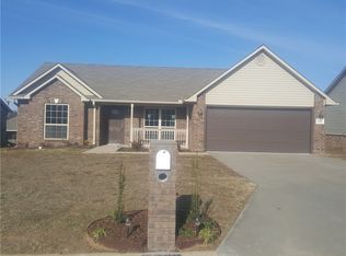311 Bordeaux Cir, Fort Smith, AR 72908