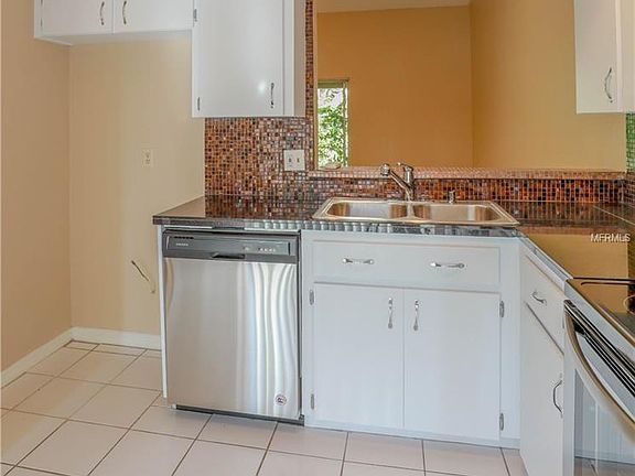 5th image of 5849 Blue Dahlia Way #12