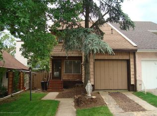 80 Boylan St, Staten Island, NY 10312