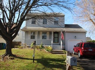 1031 Franklin Ave, Croydon, PA 19021