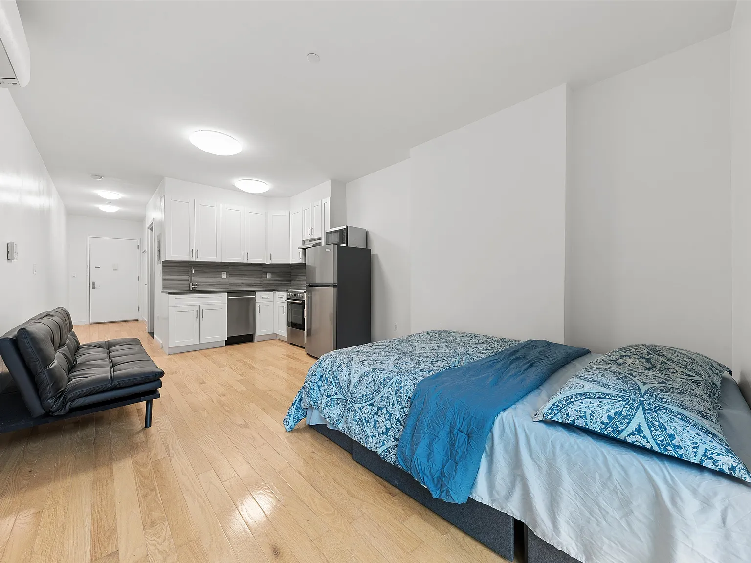 362 West 127th Street — Photo 2