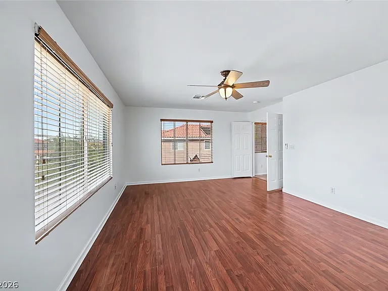 2367 Thayer Ave #0 — Photo 23
