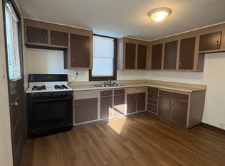407 6th St, New Castle, PA 16102