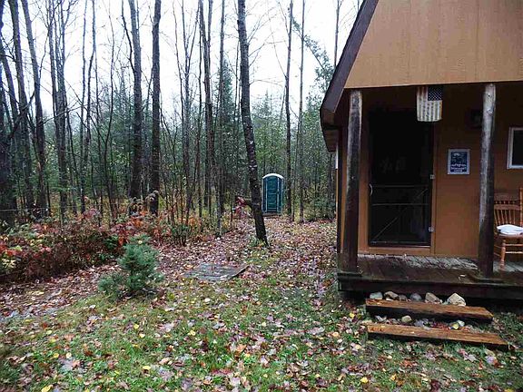 3rd image of 9590 Carol Dr