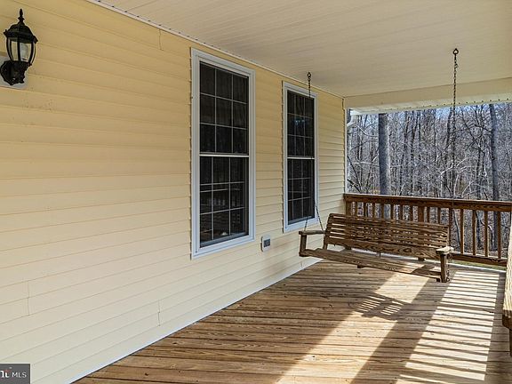 5th image of 7403 Colross Glen Dr