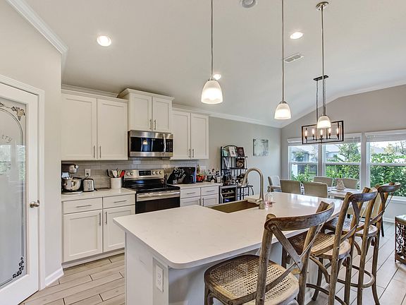 4th image of 3247 Cypress Walk Pl