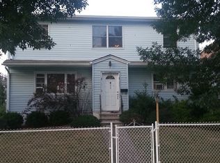 99 Garibaldi Ave, Lodi, NJ 07644
