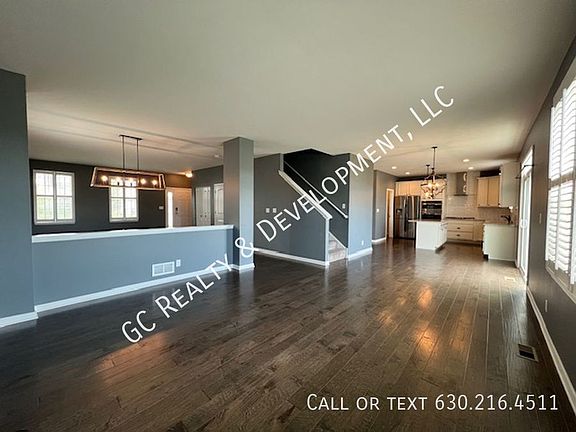 4th image of 846 Harwood Ave