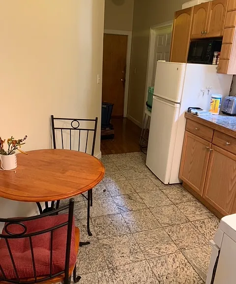 38 Hemenway St #7 — Photo 25