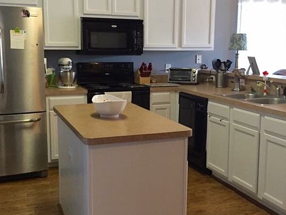 4th image of 7536 Bancroft Cir