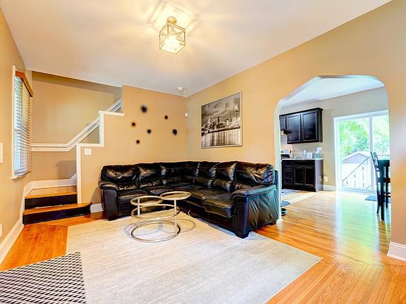 4th image of 5521 Bosworth Pl