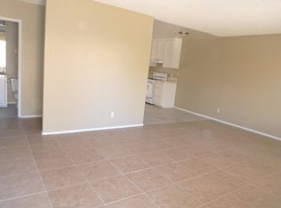 20225 Thunderbird Rd APT 4, Apple Valley, CA 92307
