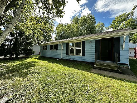 2nd image of 1216 Meadowview Dr