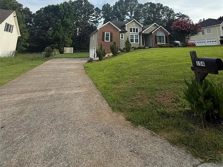 154 Camden Woods Dr — Photo 68
