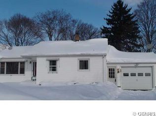 68 Ridge Port Dr, Rochester, NY 14617