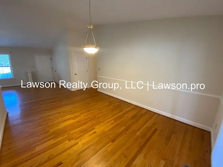 1013 Barrens Village Ln — Photo 17