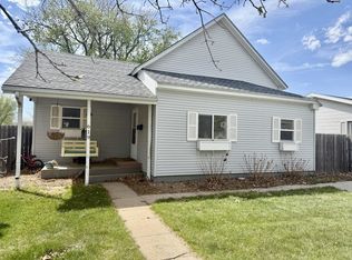 619 McMillan St, Holdrege, NE 68949