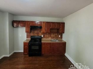 112 Monroe St #1A, Roselle, NJ 07203