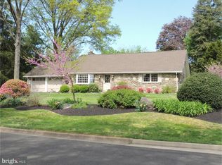 2380 Steven Rd, Huntingdon Valley, PA 19006