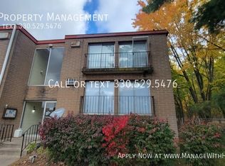 721 E Waterloo Rd APT C, Akron, OH 44306