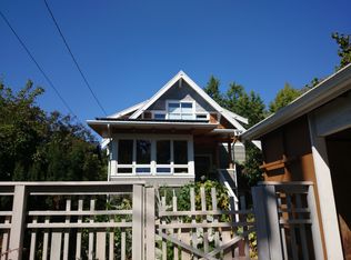 1723 NE Naomi Pl, Seattle, WA 98115