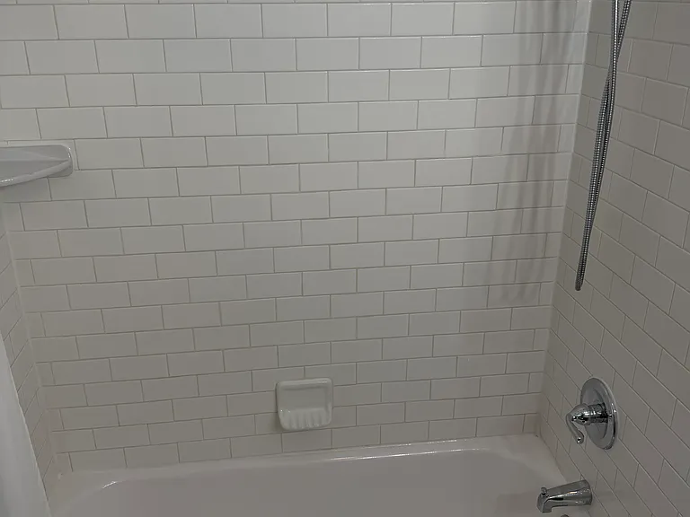 5409 Fursman Ave — Photo 12