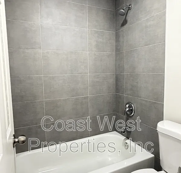 816 S Orange Ave #6 — Photo 14