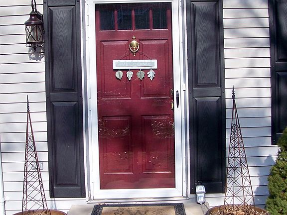 2nd image of 2708 Briarwood Dr