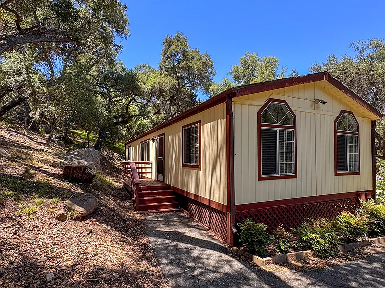 327 S Topanga Canyon Blvd #R — Photo 17