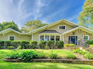 29 Ball Rd, Mountain Lakes, NJ 07046