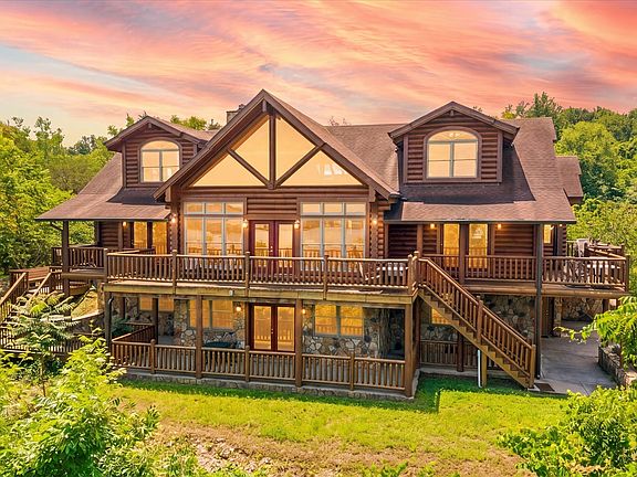 5th image of 430 Sugar Cove Way