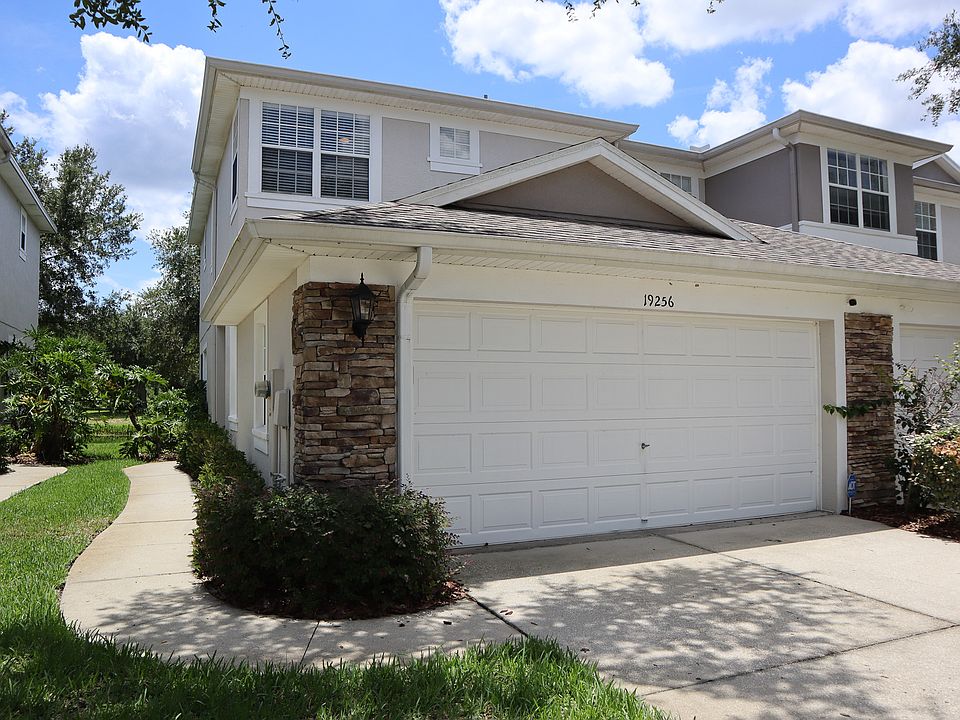 1st image of 19256 Stone Hedge Dr