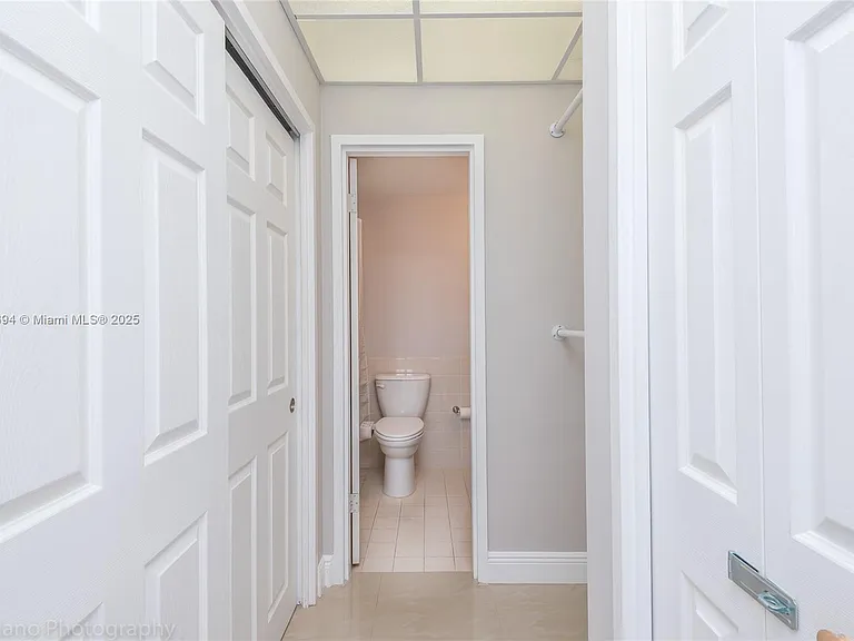 3505 S Ocean Dr #504 — Photo 17