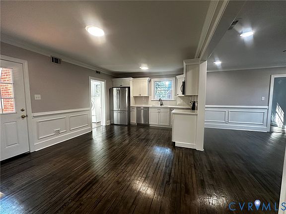 5th image of 1874 Sherwood Rd