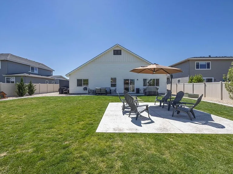 5962 W Milano Dr — Photo 4