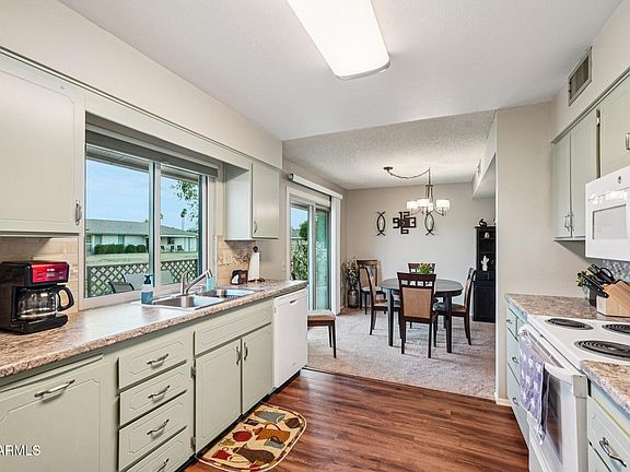 4th image of 9912 W SANDSTONE Drive