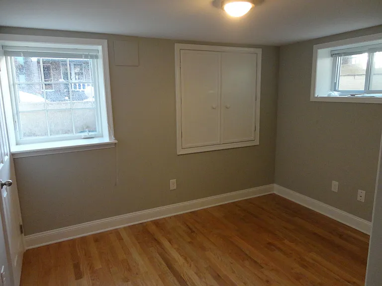 1729 Hobart St NW — Photo 16