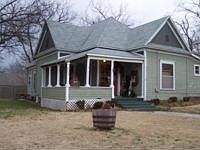 1st image of 219 3rd Ave NE