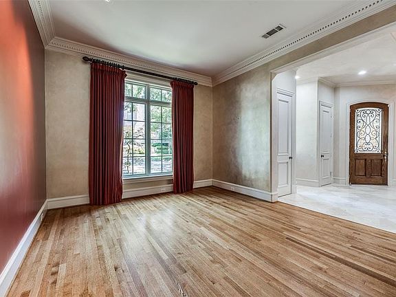 5th image of 6918 Forest Glen Blvd