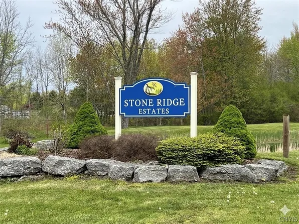 17 Stone Ridge Dr Lot 39, Oswego, NY 13126