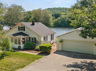 75 Kitemaug Rd, Uncasville, CT 06382