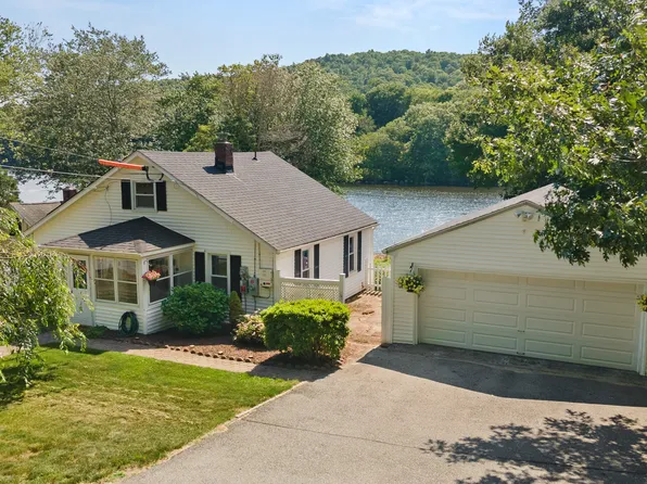 75 Kitemaug Road, Montville, CT 06382