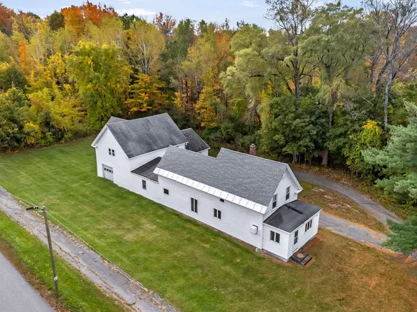 405 East Avenue, Lewiston, ME 04240