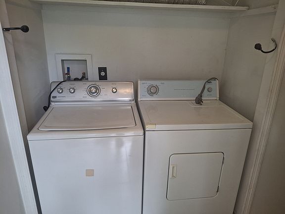4th image of 1207 Groveland Ave