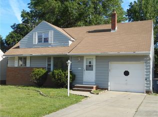 4807 Anderson Rd, Lyndhurst, OH 44124
