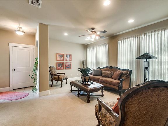 3rd image of 2620 Villa Di Lago Unit 6