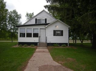 E10896 State Road 156, Clintonville, WI 54929