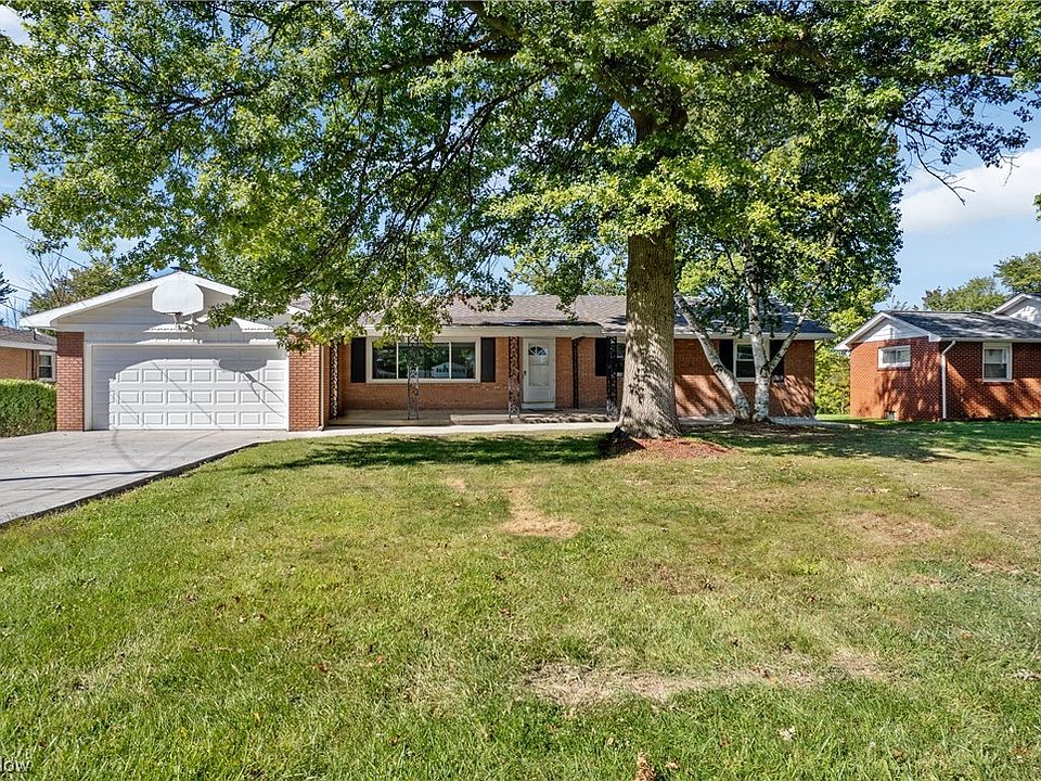 1st image of 1432 Silver Ln