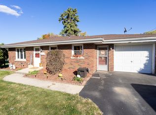 1816 Alma Dr, Crest Hill, IL 60403