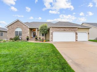 510 S Estates Dr, Salina, KS 67401